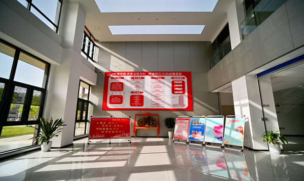 retouch_2025040816570119_副本