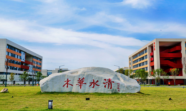 retouch_2025060820314997_副本